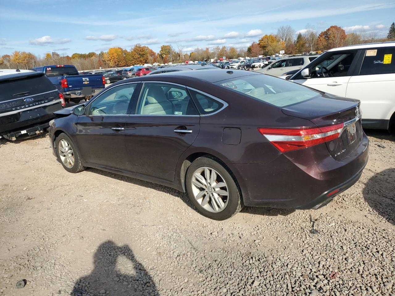 VIN 4T1BK1EB4FU180261 2015 TOYOTA AVALON no.2