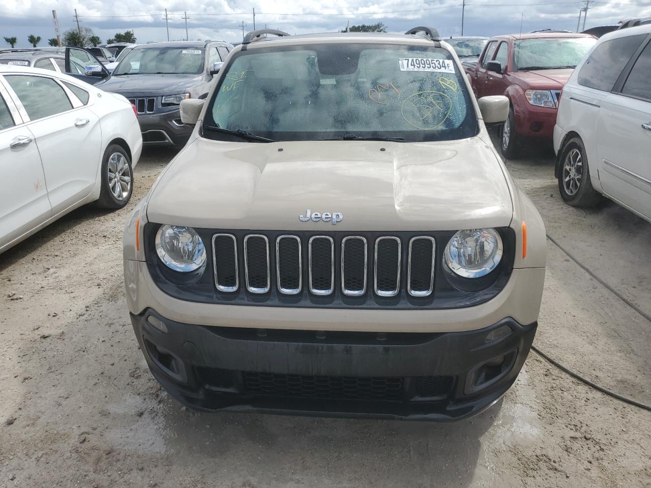 2015 Jeep Renegade - Image 5