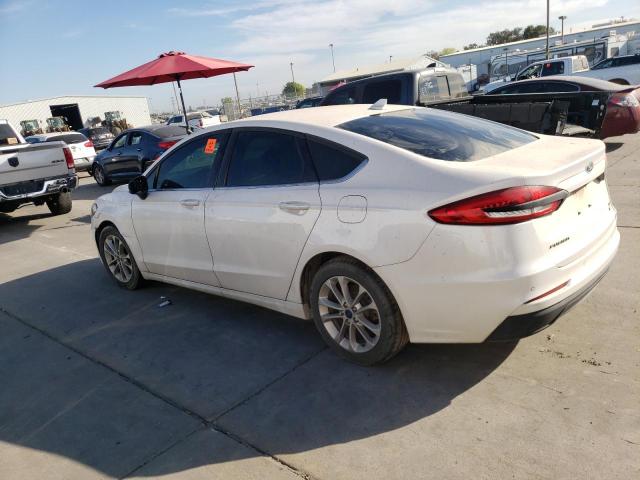 3FA6P0HD9LR149613 Ford Fusion SE 2