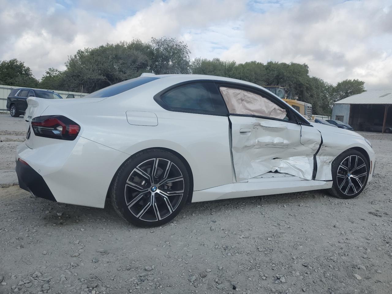 2023 BMW 2er - Image 3