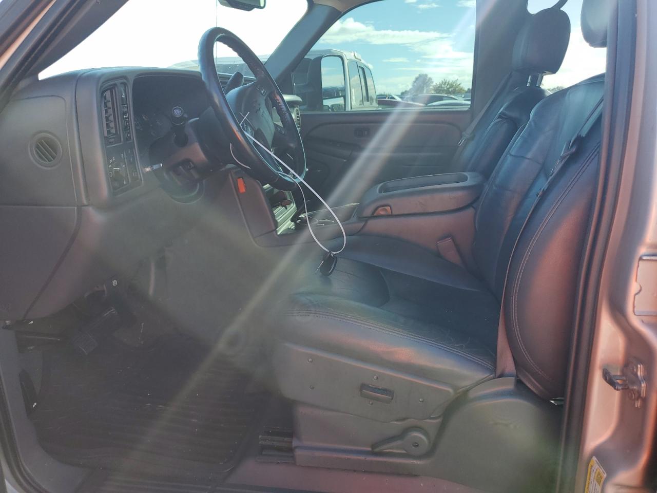 2007 Chevrolet Silverado K2500 Heavy Duty VIN: 1GCHK23D07F115082 Lot: 74184714