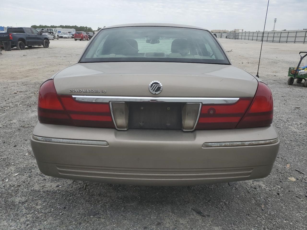 2005 Mercury Grand Marquis Ls VIN: 2MEFM75W25X618688 Lot: 75886064