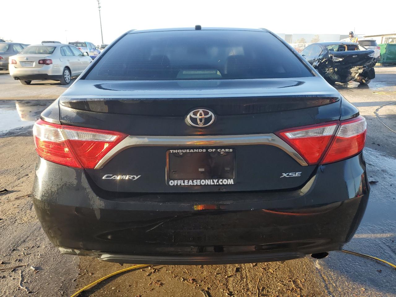 2016 Toyota Camry Le VIN: 4T1BF1FK0GU204866 Lot: 76670944