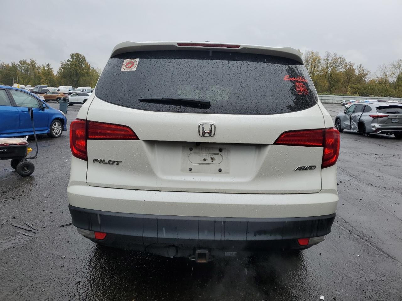 5FNYF6H56HB002692 2017 Honda Pilot Exl