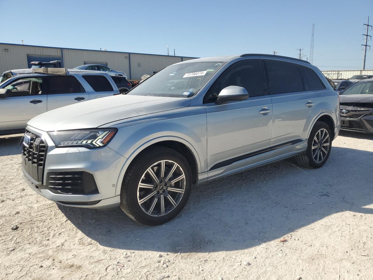 2024 Audi Q7 - Image 1