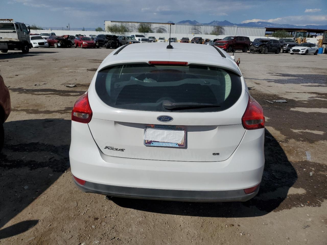 2016 Ford Focus Se VIN: 1FADP3K25GL289839 Lot: 75324174