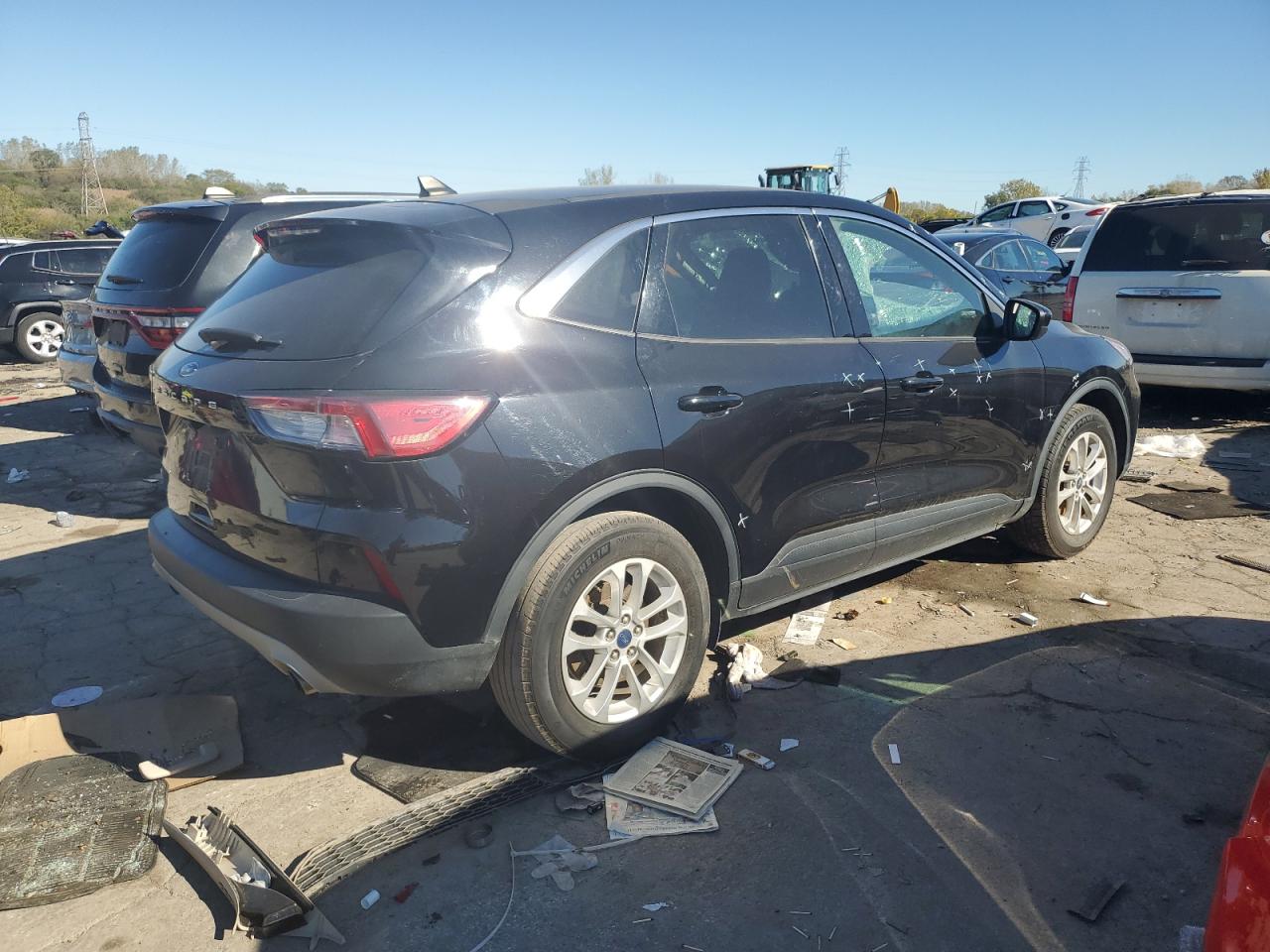 2020 Ford Escape - Image 3