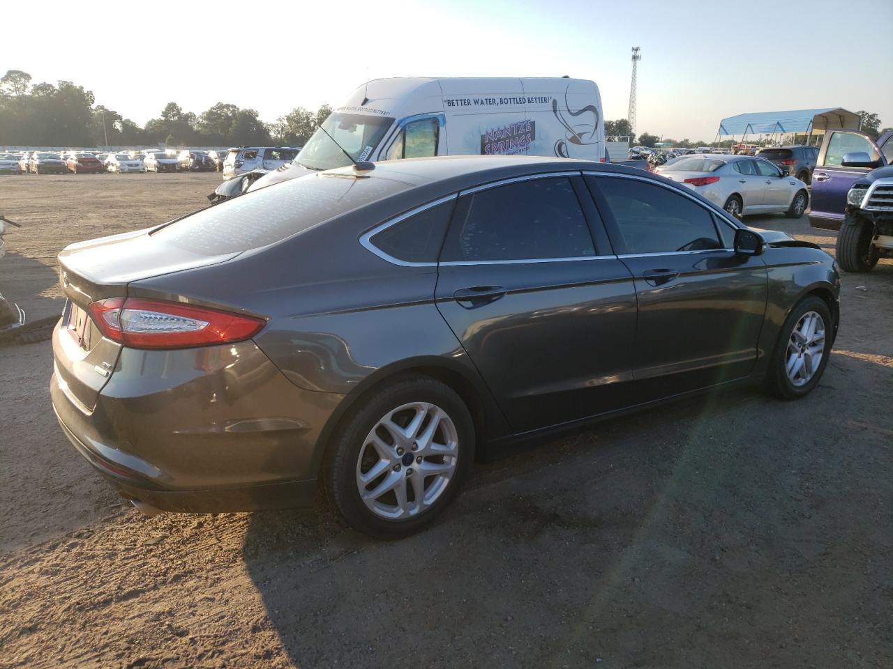 2016 Ford Fusion - Image 3