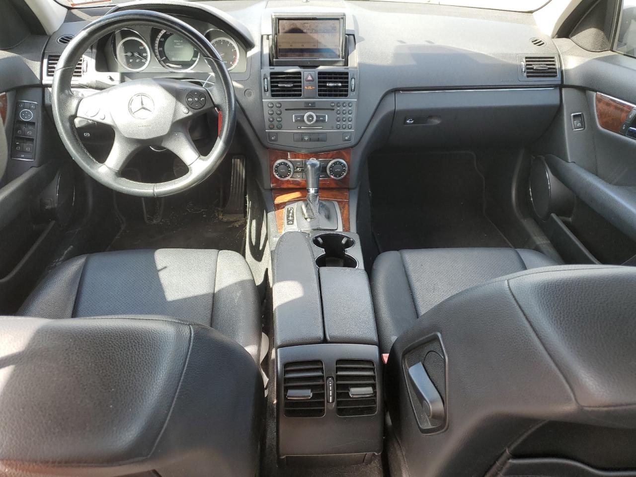 2011 Mercedes-Benz C 300 4Matic VIN: WDDGF8BB2BR164185 Lot: 74190404