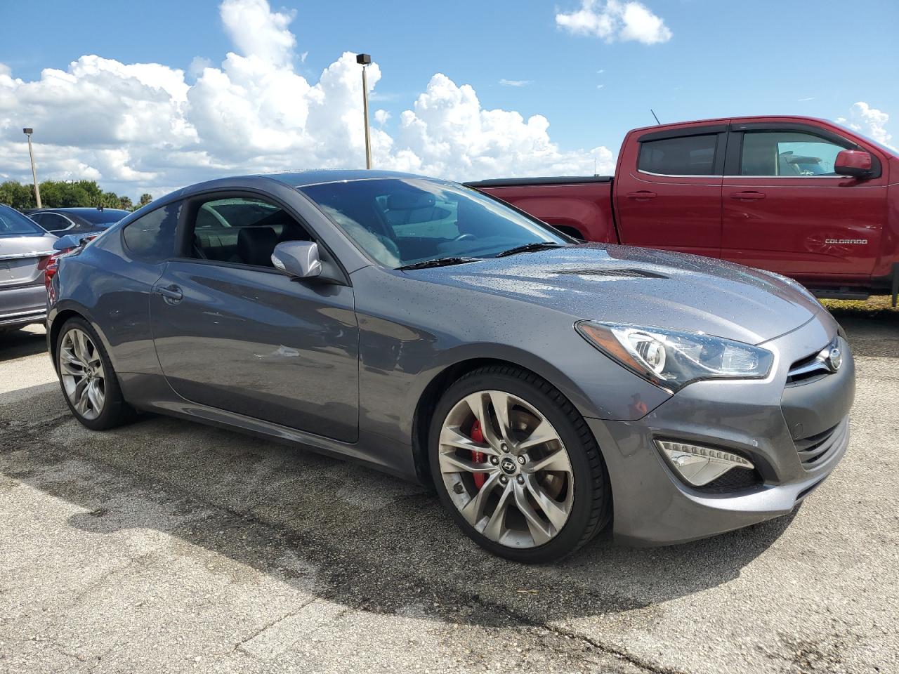 2016 Hyundai Genesis - Image 4