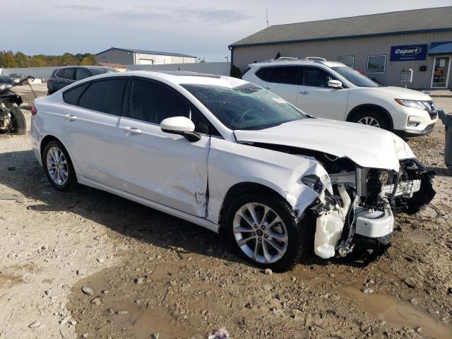 3FA6P0HD6LR261169 Ford Fusion SE 4