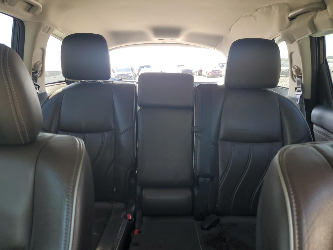 2017 Infiniti QX60 - Image 10