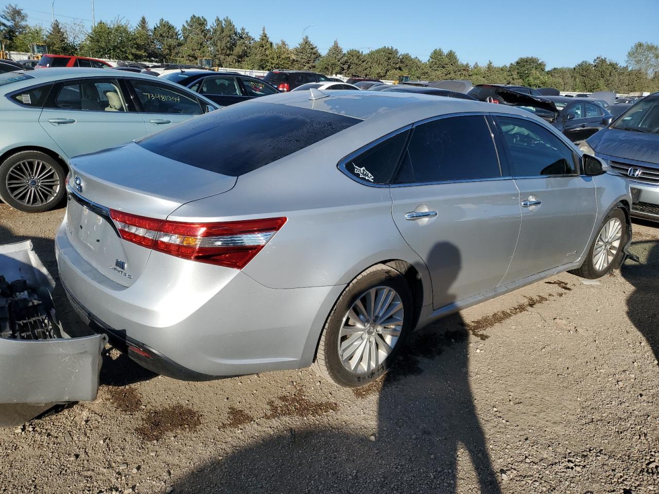 2013 Toyota Avalon - Image 3