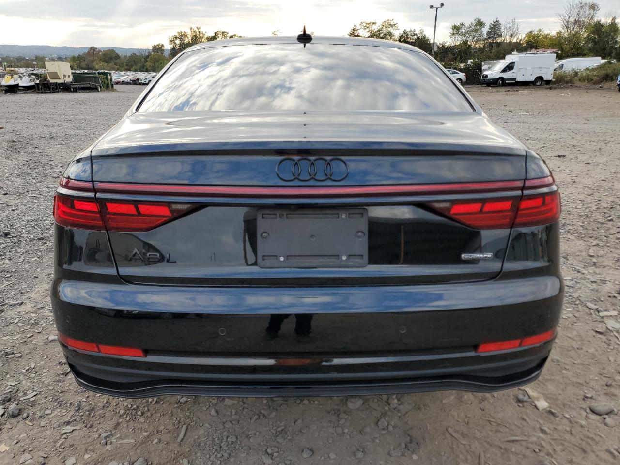 WAULDAF89NN000364 2022 Audi A8 L