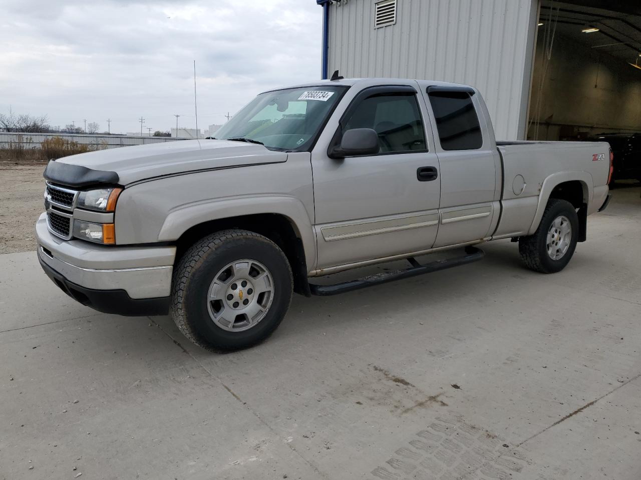 2006 Chevrolet Silverado - Image 1