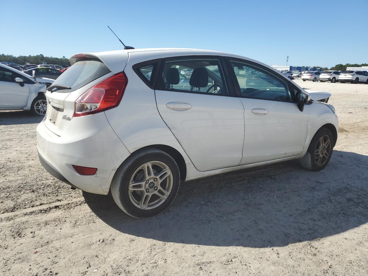 3FADP4EJ2JM114592 FORD FIESTA 2018