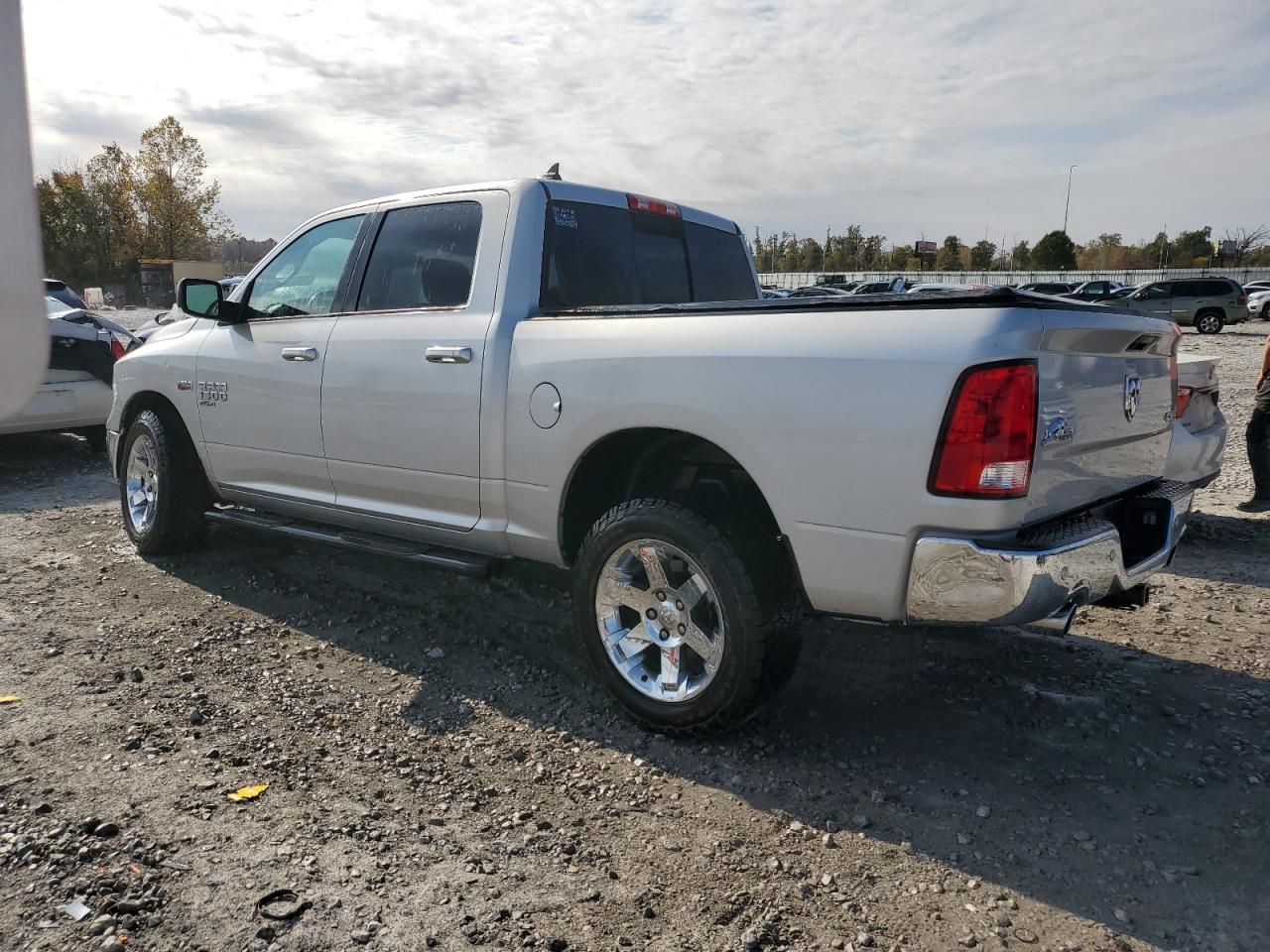 2019 RAM 1500 - Image 2