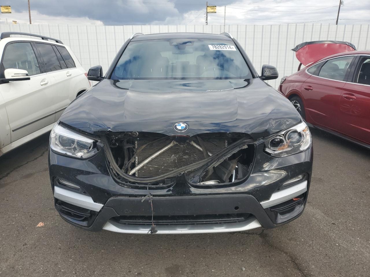 VIN 5UXTR9C51JLD64623 2018 BMW X3 no.5