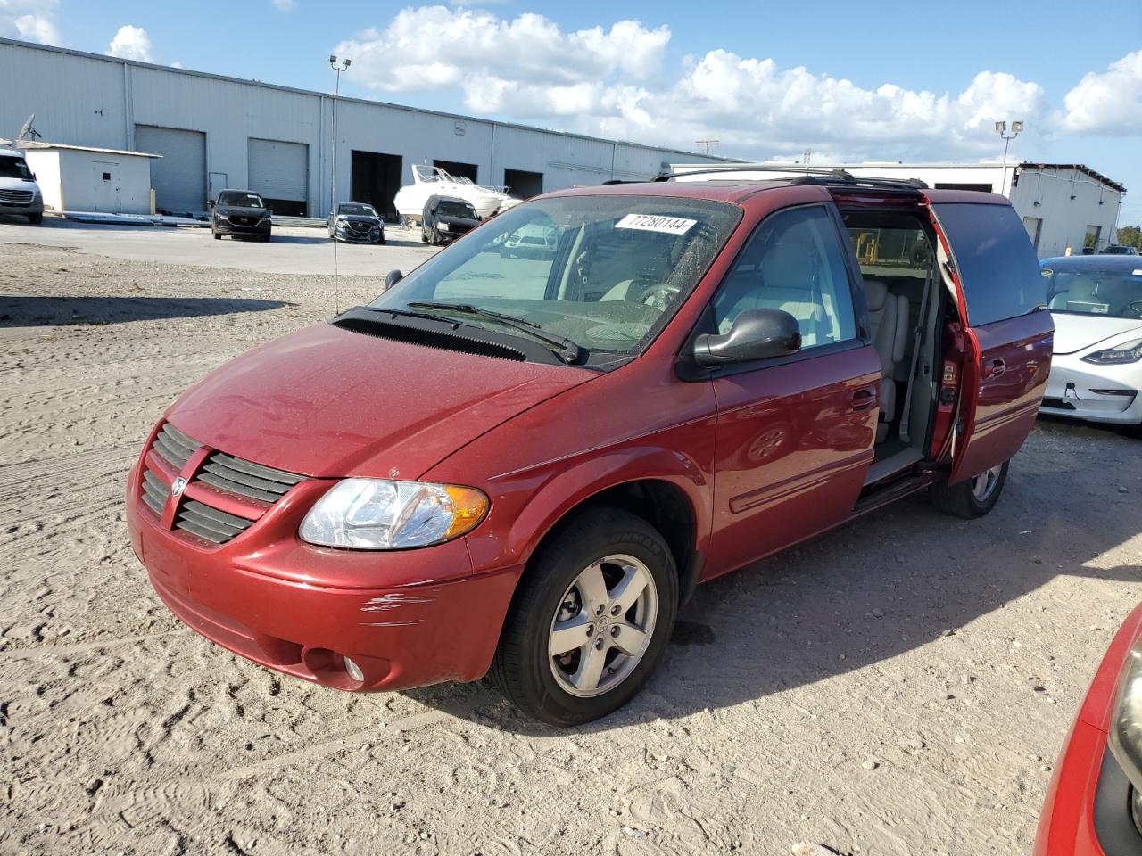 2006 Dodge Grand Caravan Sxt VIN: 2D4GP44L66R612033 Lot: 77280144