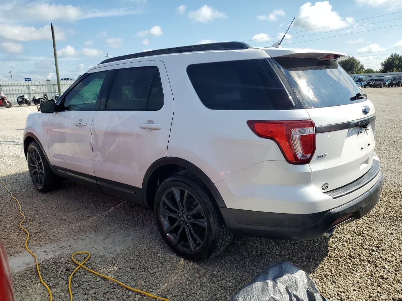 2018 Ford Explorer - Image 2