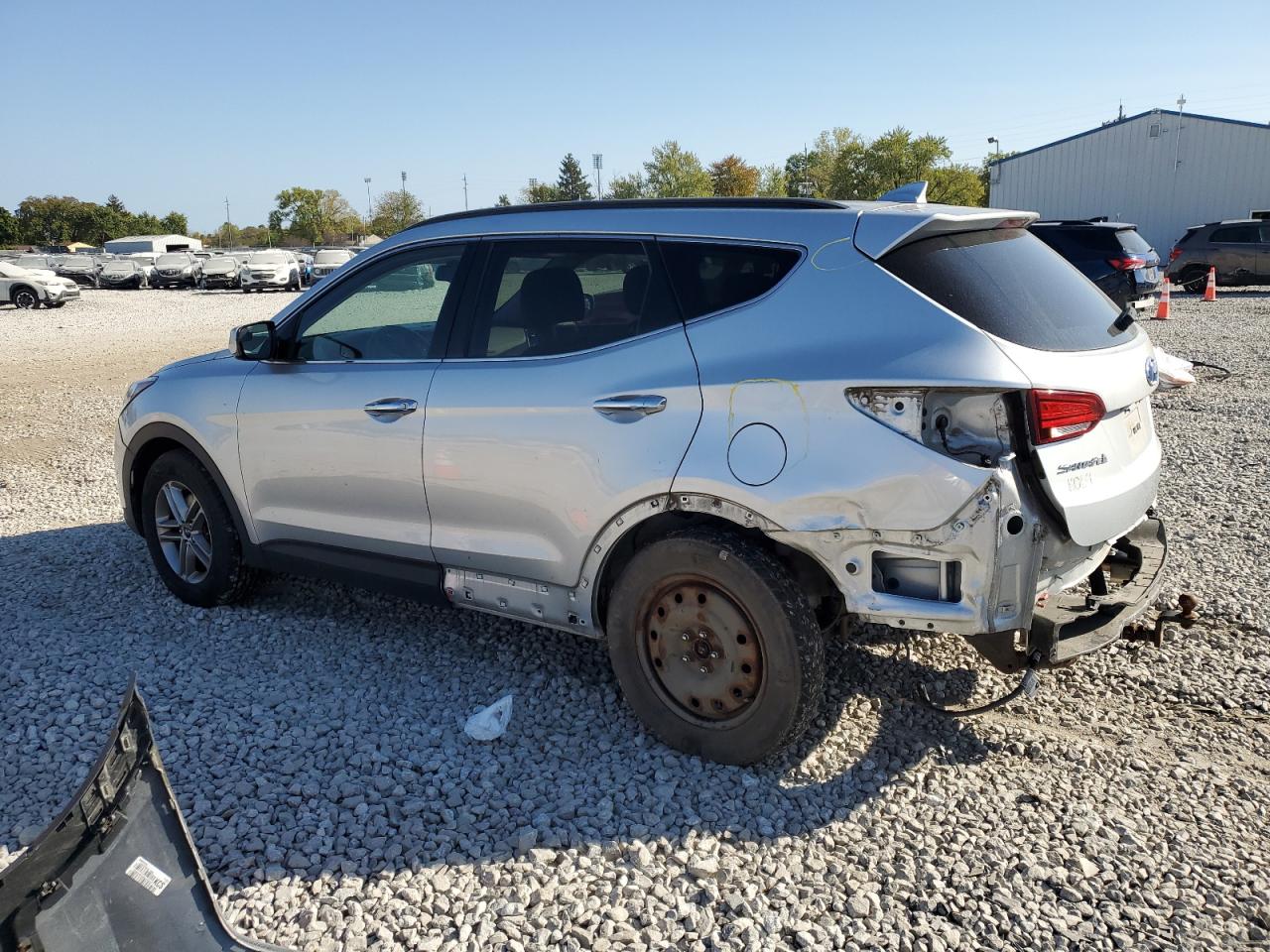 2017 Hyundai Santa Fe - Image 2