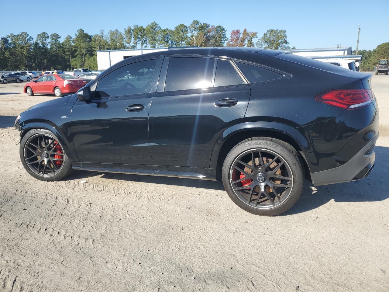 2021 Mercedes-Benz GLE - Image 2