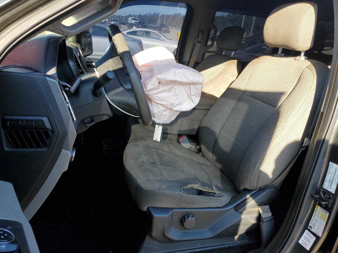1FTEW1EF3FKD83811 2015 Ford F150 Supercrew