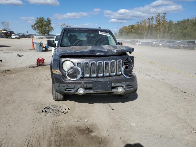  JEEP PATRIOT 2016 Серый