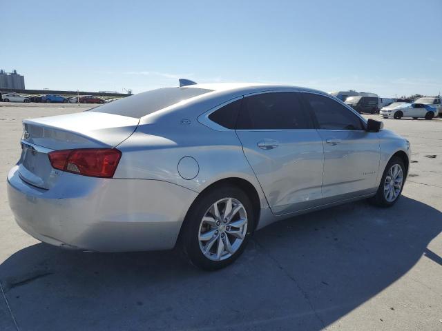 Sedans CHEVROLET IMPALA 2017 Srebrny