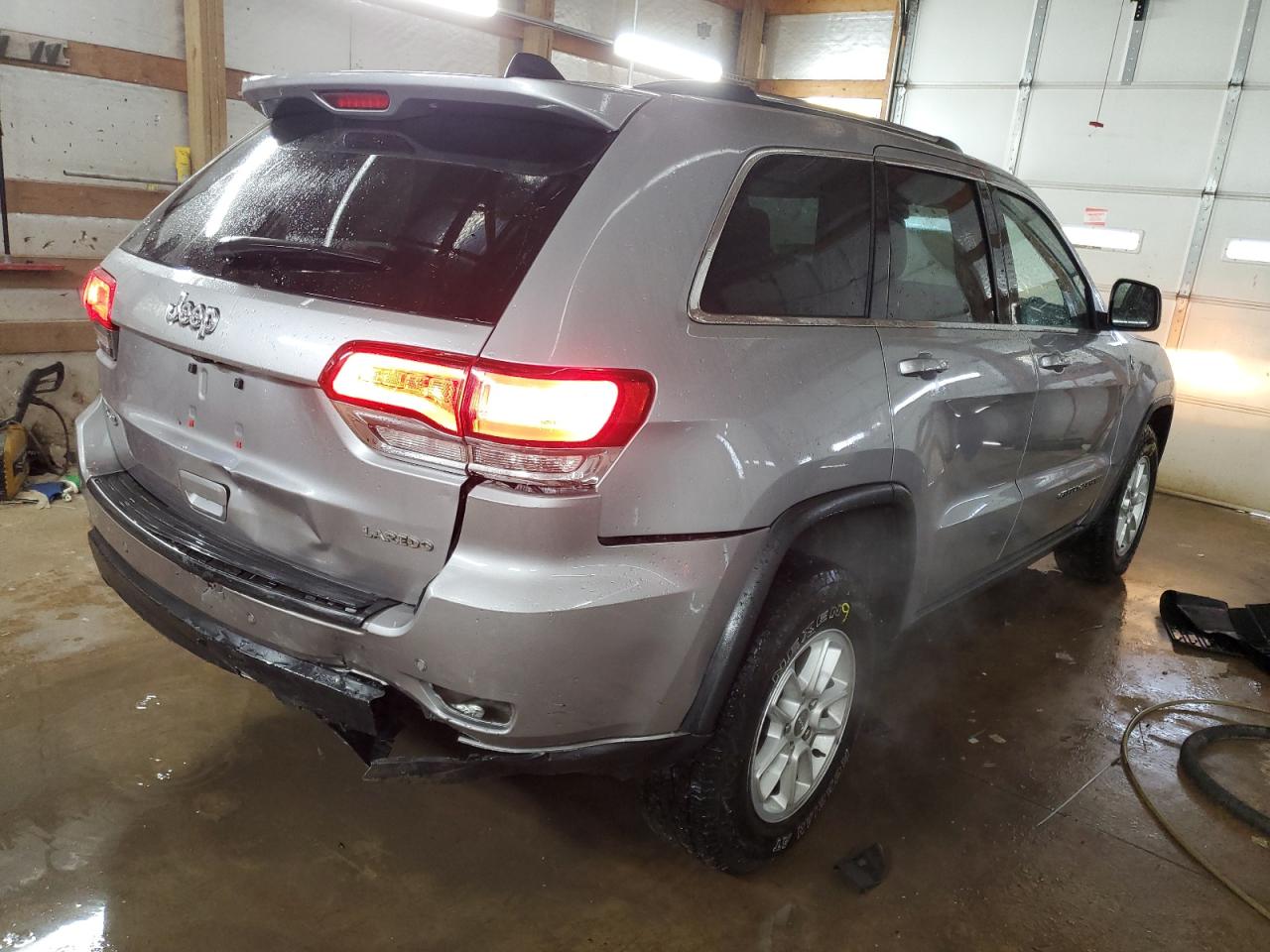 2020 Jeep Grand Cherokee - Image 3