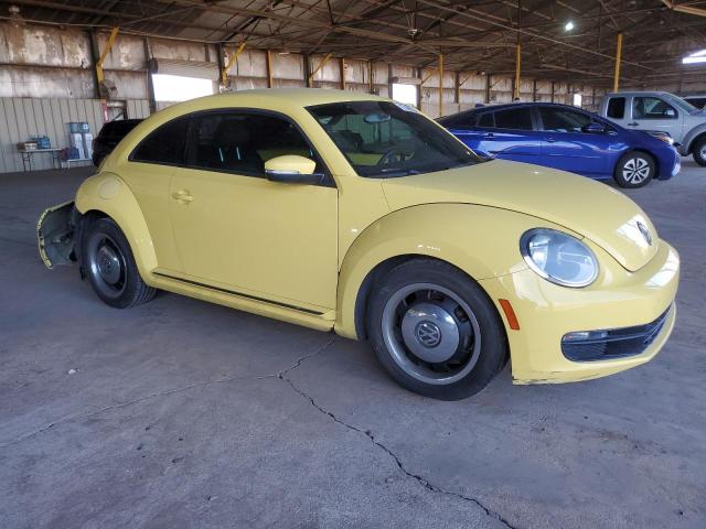  VOLKSWAGEN BEETLE 2012 Жовтий