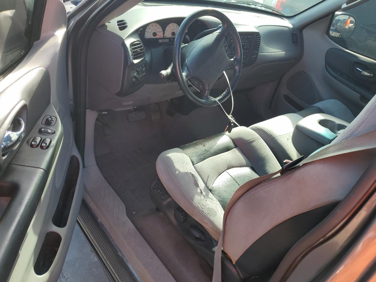 2003 Ford F-150 - Image 8