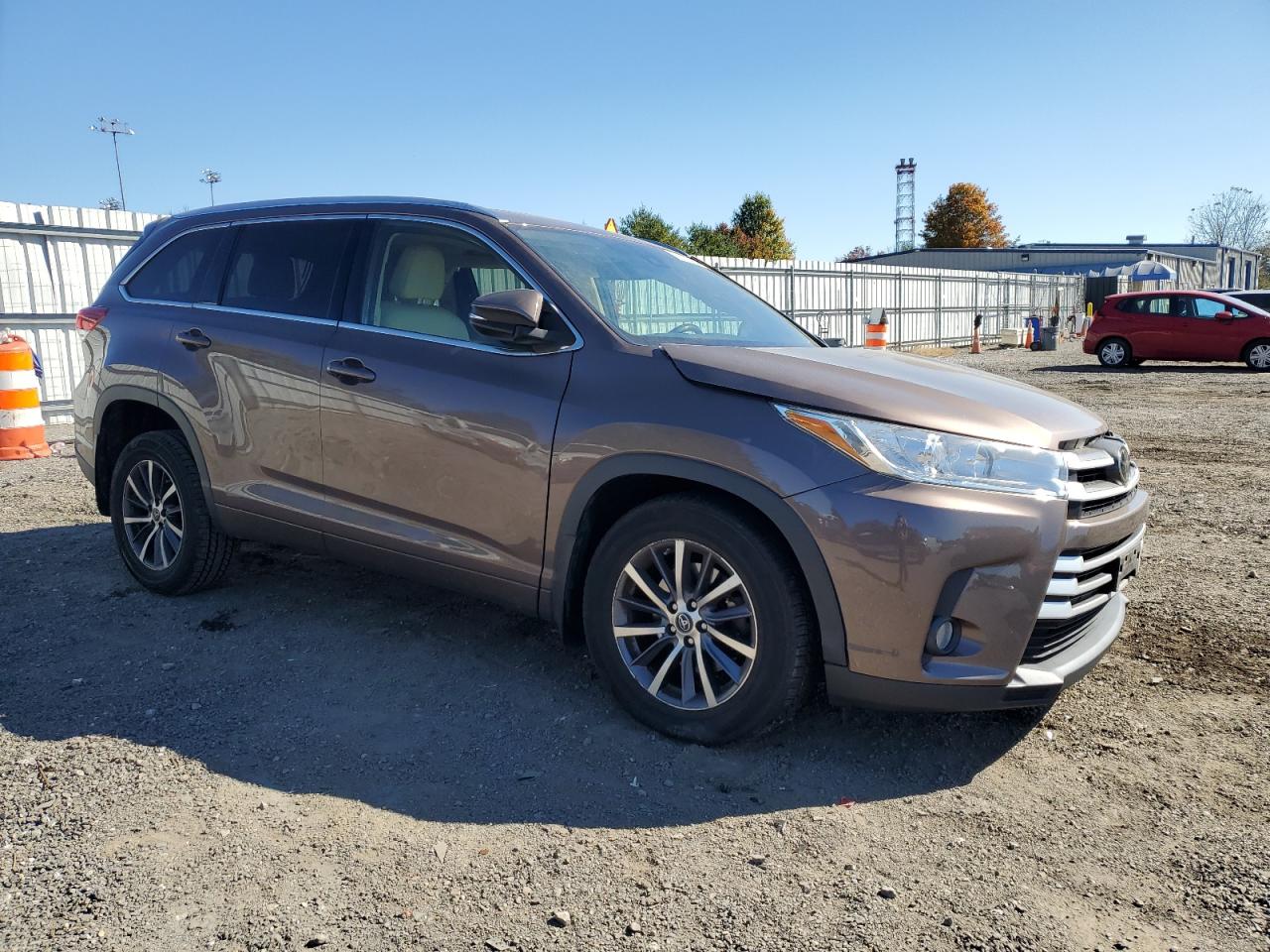 2017 Toyota Highlander Se VIN: 5TDJZRFH1HS434951 Lot: 76693694