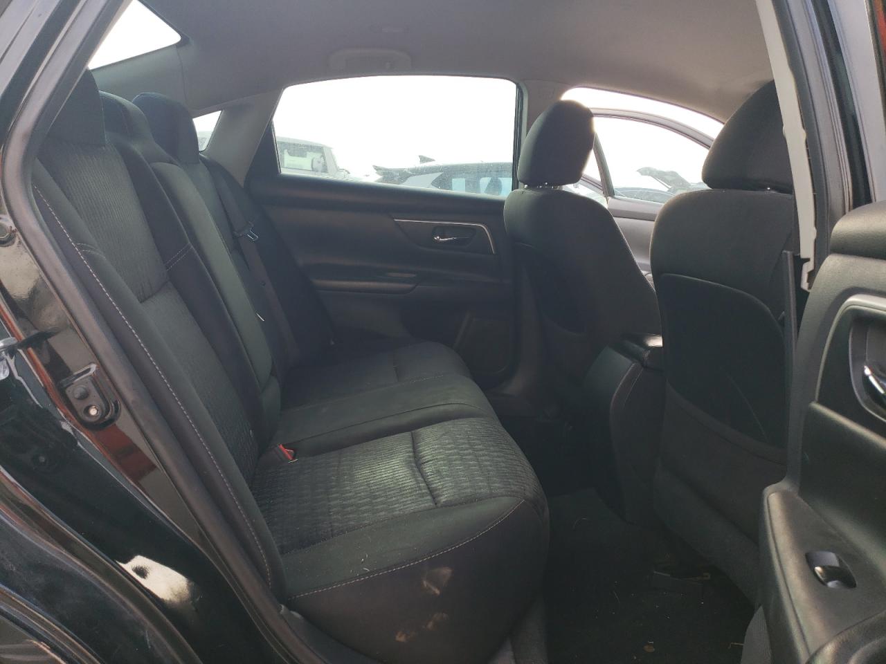 2016 Nissan Altima - Image 10