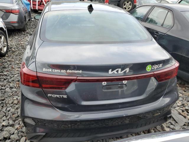 3KPF24AD7PE646716 Kia Forte LX 6