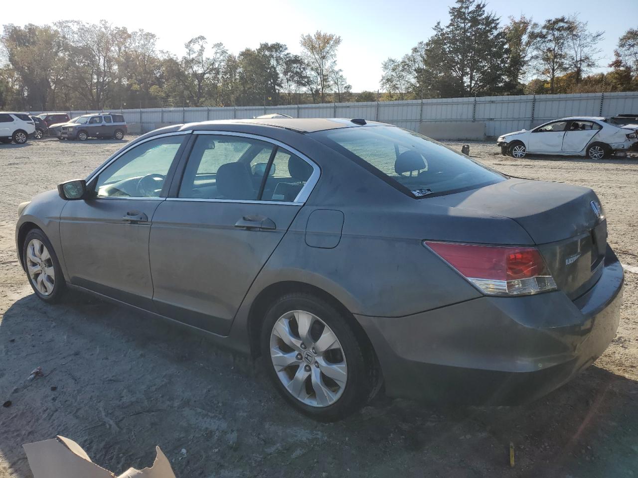 2009 Honda Accord - Image 2