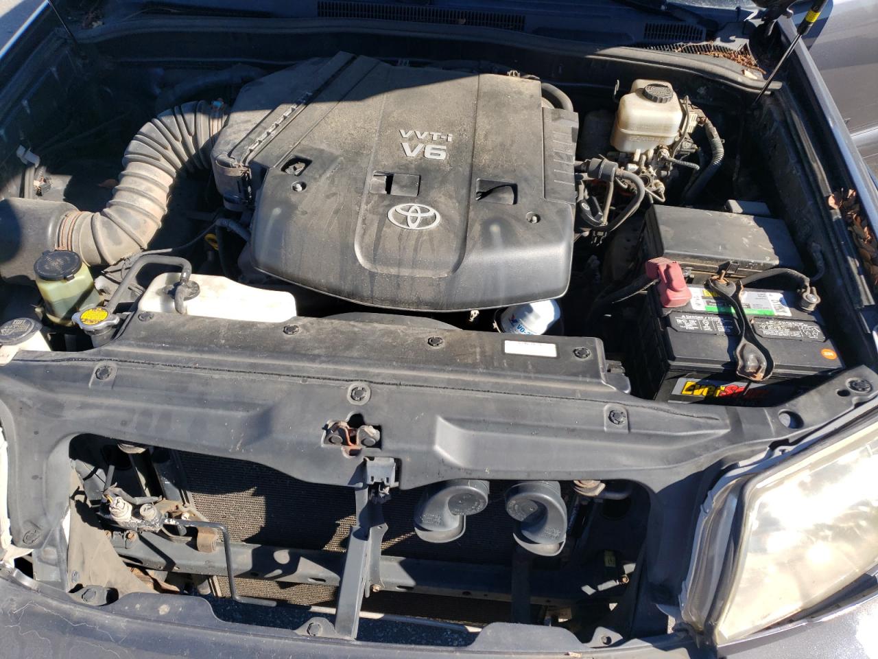 2009 Toyota 4Runner - Image 12