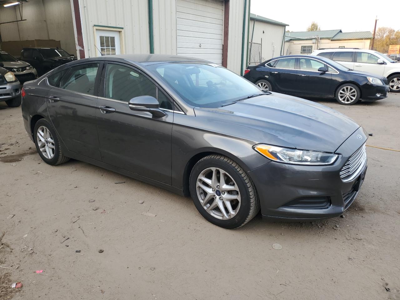 2016 Ford Fusion - Image 4
