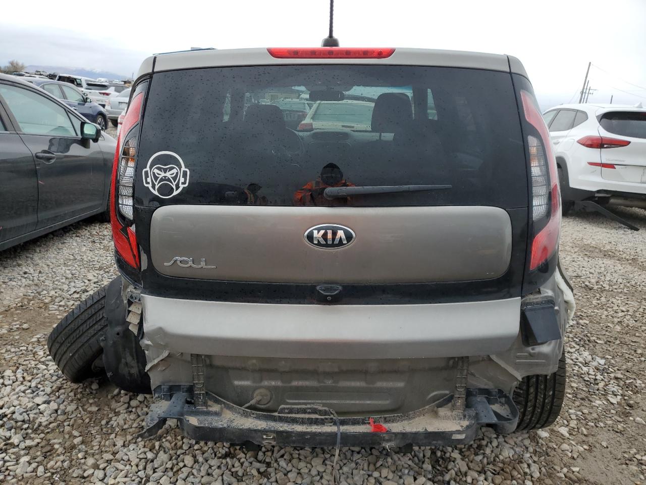 VIN KNDJP3A50K7007035 2019 KIA SOUL no.6