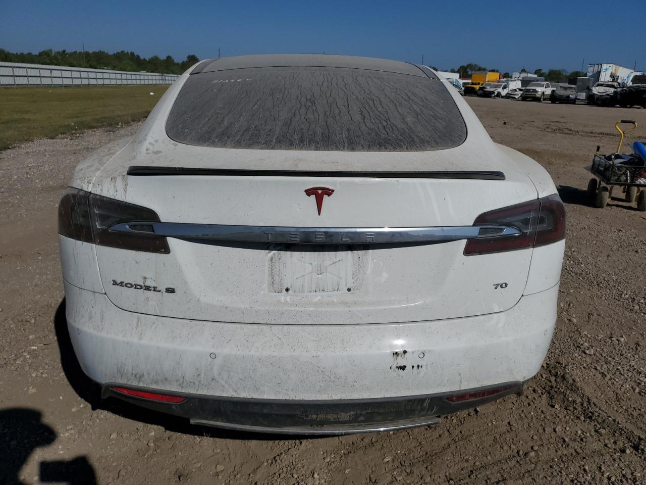 5YJSA1E12FF116338 2015 Tesla Model S