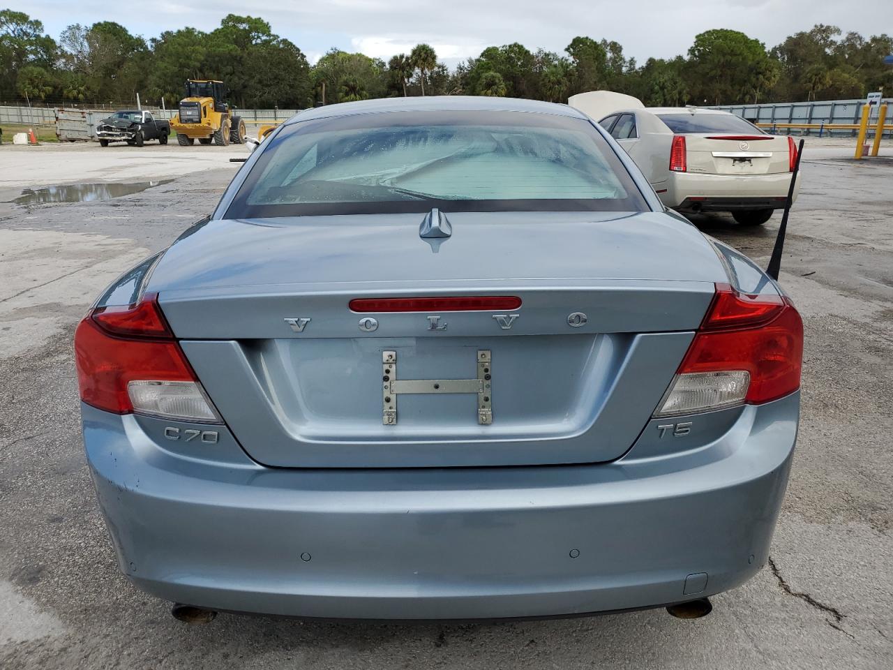 2012 Volvo C70 T5 VIN: YV1672MC1CJ128021 Lot: 74623754