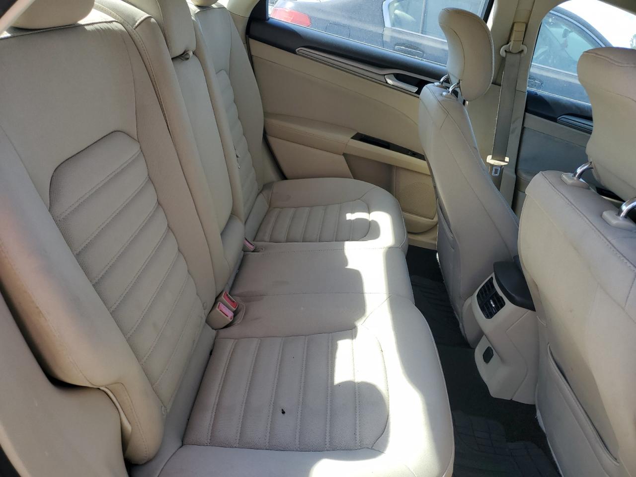 2013 Ford Fusion - Image 10