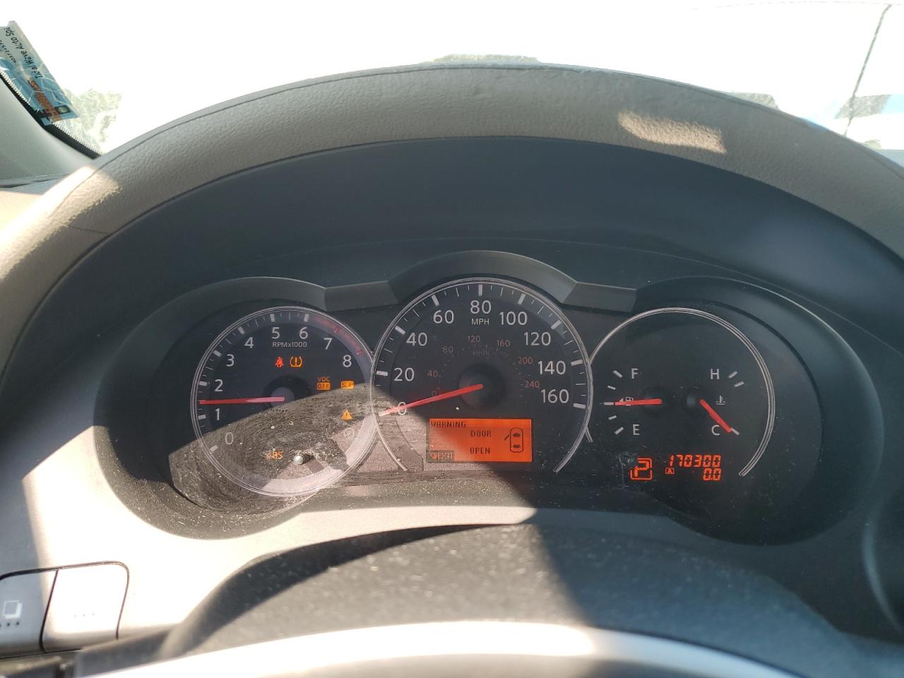2010 Nissan Altima - Image 9