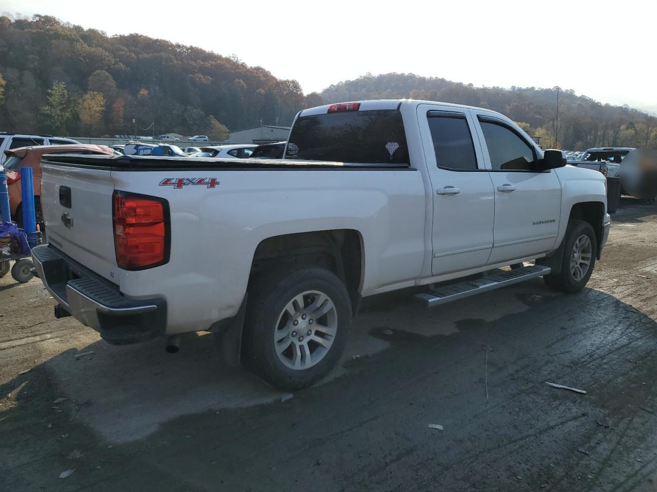 2015 Chevrolet Silverado K1500 Lt VIN: 1GCVKREC5FZ405167 Lot: 78404114