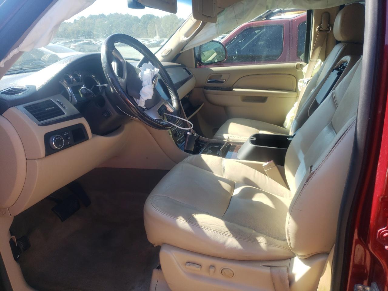 2010 Cadillac Escalade Luxury VIN: 1GYUCBEF1AR154628 Lot: 77442484