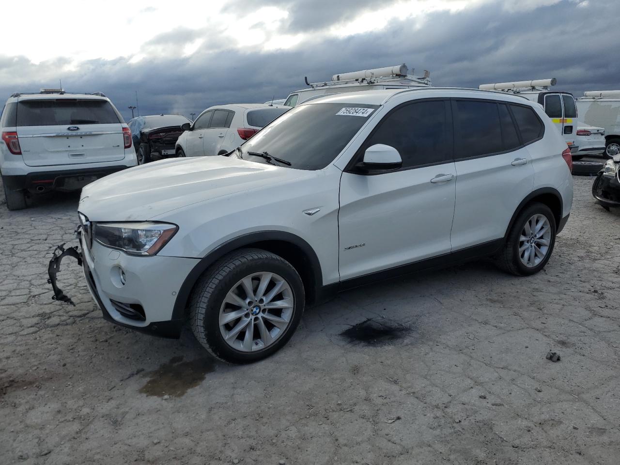 VIN 5UXWX9C56H0T09063 2017 BMW X3 no.1