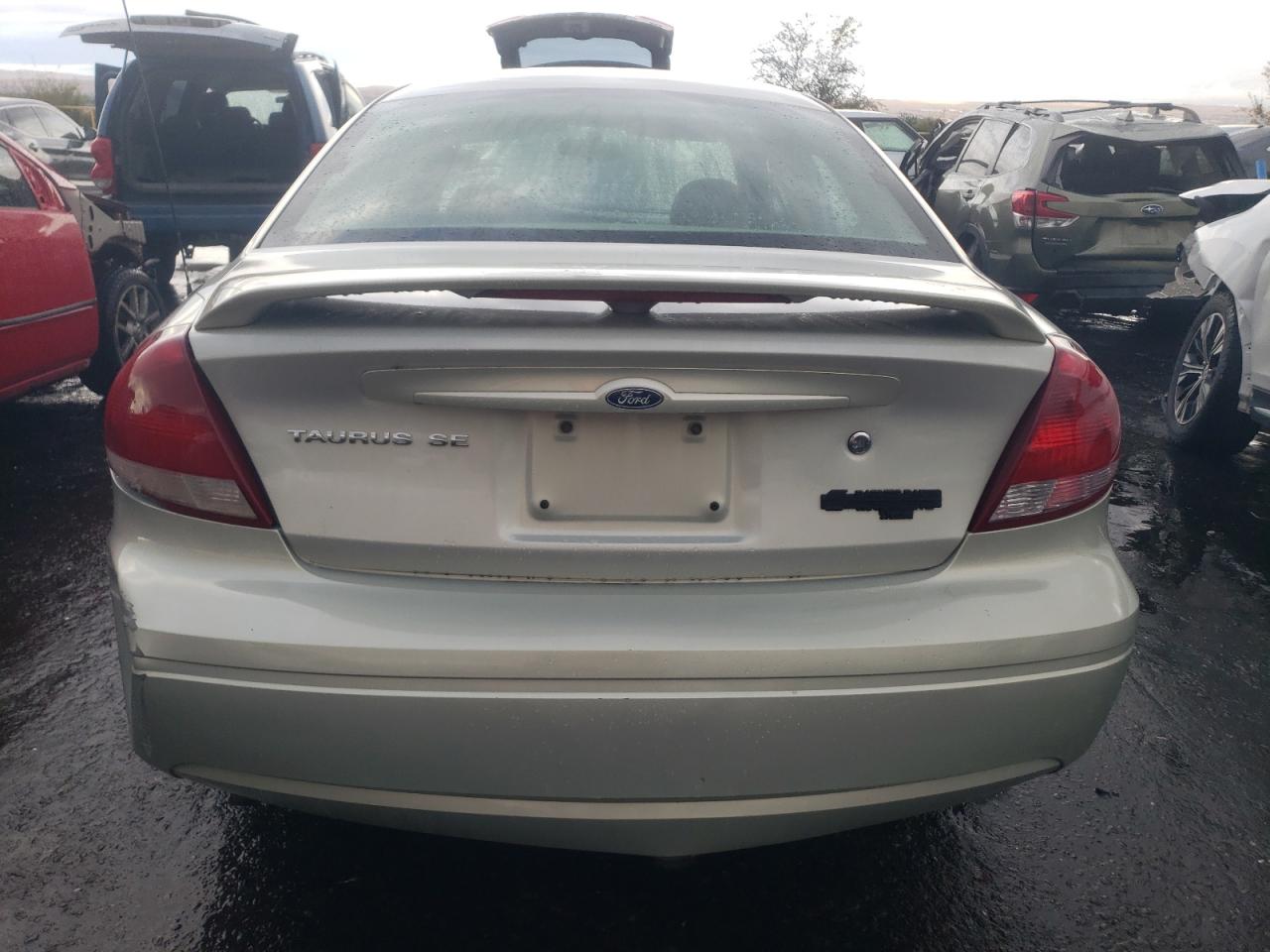 1FAFP53U06A245665 2006 Ford Taurus Se