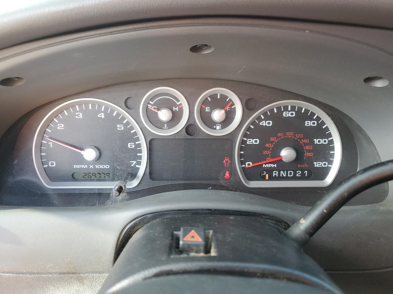 2005 Ford Ranger - Image 9