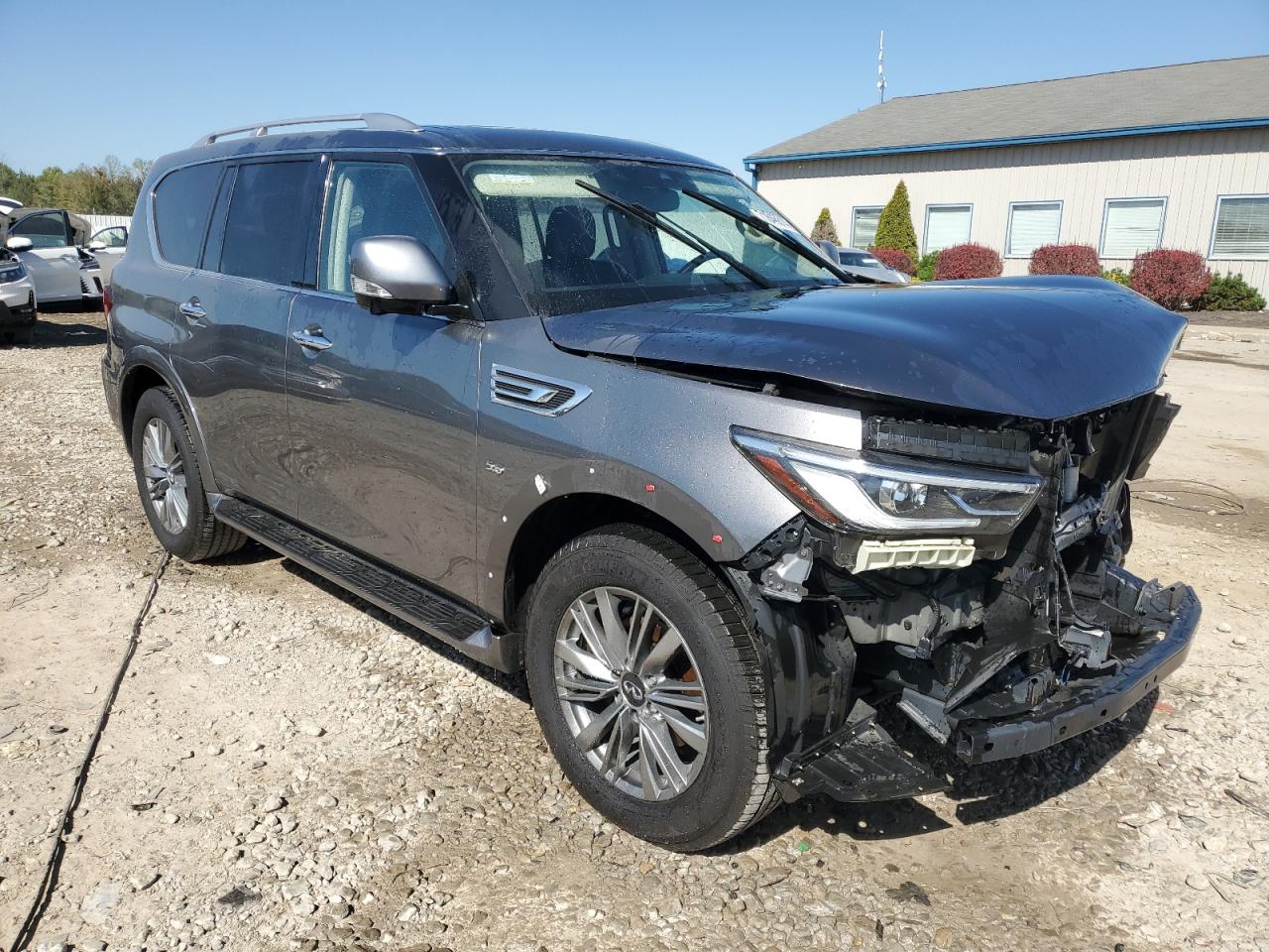 2019 Infiniti QX80 - Image 4
