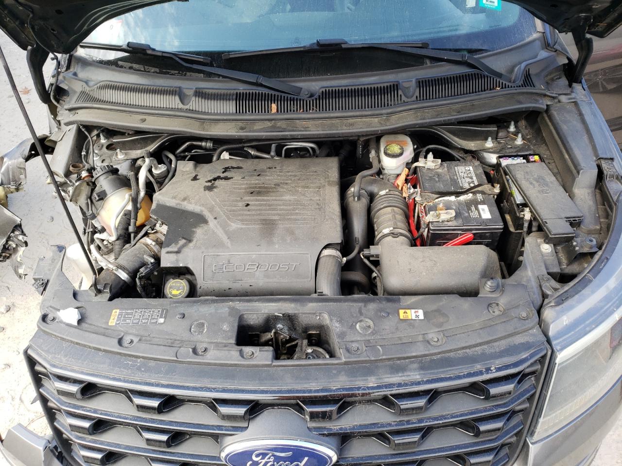 2017 Ford Explorer - Image 11